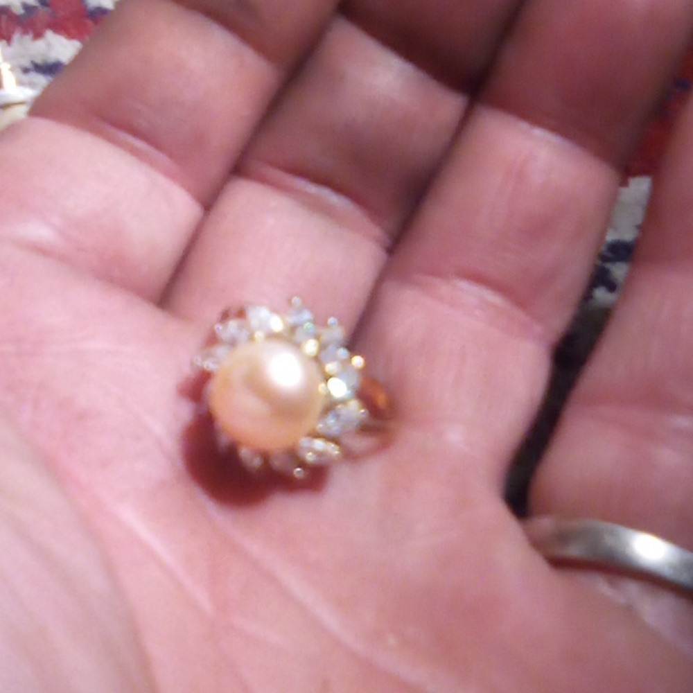 Pearl 14k gold EP ring